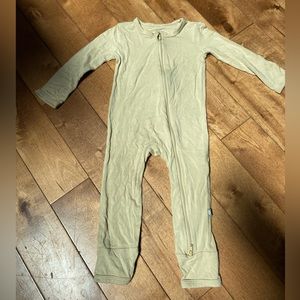 Kyte baby romper 12-18M